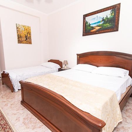 Erla'S Apartment Tiranë Eksteriør bilde